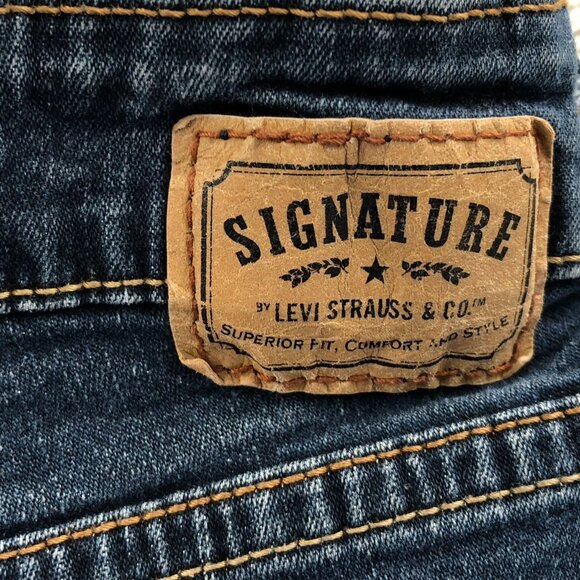 Vinatge Levi Strauss & Co. Womens Signature Jeans Size 4 Medium Bootcut Leg - Picture 11 of 13